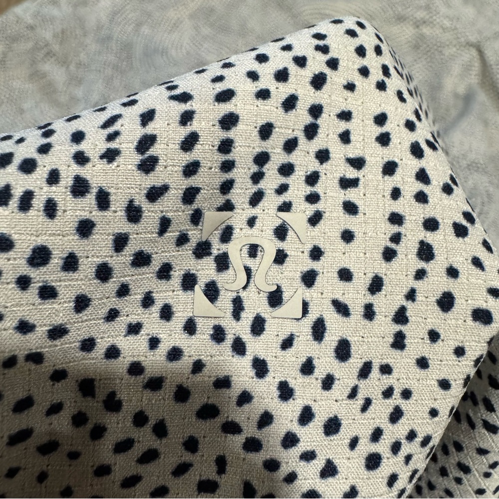 Lululemon Daily Drift Short Sleeve Shirt - Picture 9 of 9
